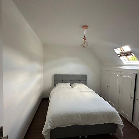 Appartement Calme Moderne Proche De Disneyland Wifi & Cafe Gratuit & Arrivee Autonome Μπισί-Σεν Ζορζ Εξωτερικό φωτογραφία