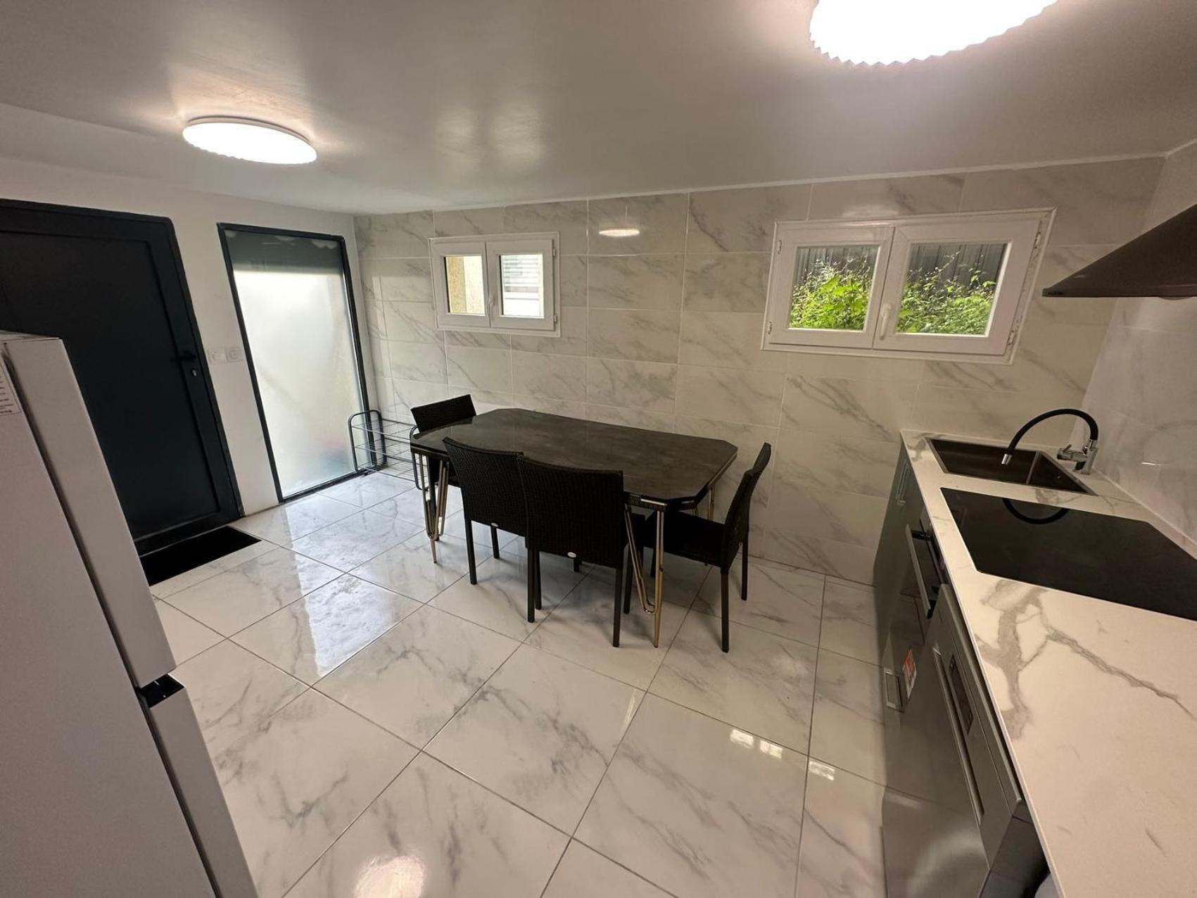 Appartement Calme Moderne Proche De Disneyland Wifi & Cafe Gratuit & Arrivee Autonome Μπισί-Σεν Ζορζ Εξωτερικό φωτογραφία