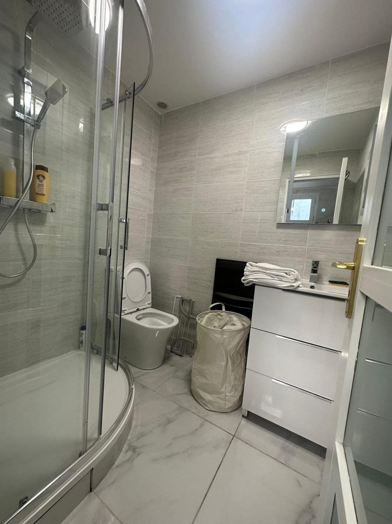 Appartement Calme Moderne Proche De Disneyland Wifi & Cafe Gratuit & Arrivee Autonome Μπισί-Σεν Ζορζ Εξωτερικό φωτογραφία